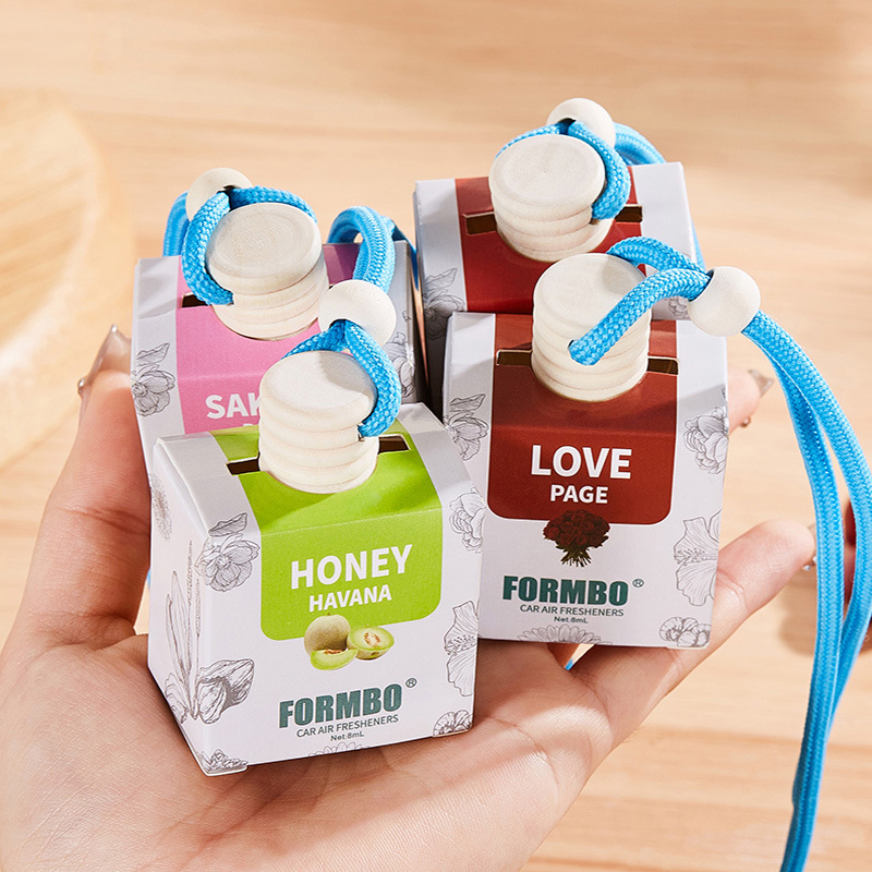 Blossom & Berry Car Perfume - Hanging Air Freshener with Natural Floral & Fruity Essence Luxury Car Scent Accessories 8ml