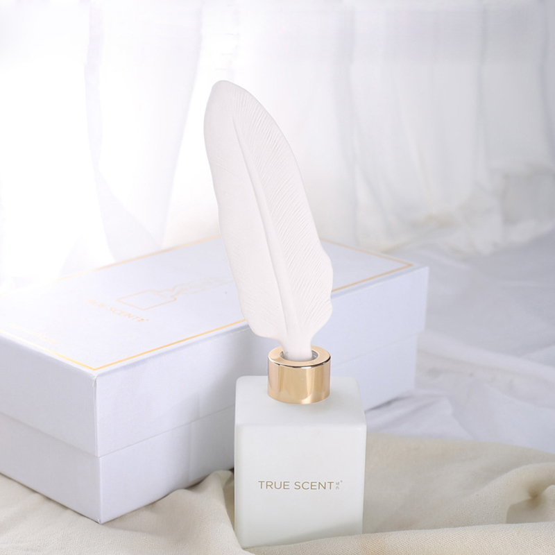 150ml Matt White Glass Bottle Ceramic Feather Reed Diffuser for Home Fragrance